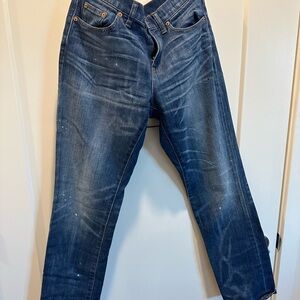 Women’s Distressed Slim Boyfriend Jeans